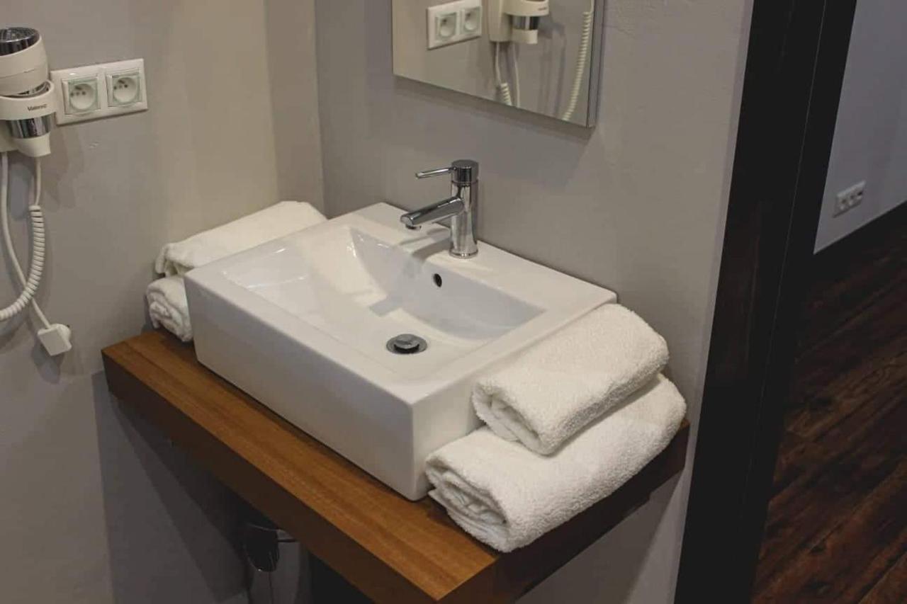 Il Galeone Hotel ストゥパヴァ エクステリア 写真